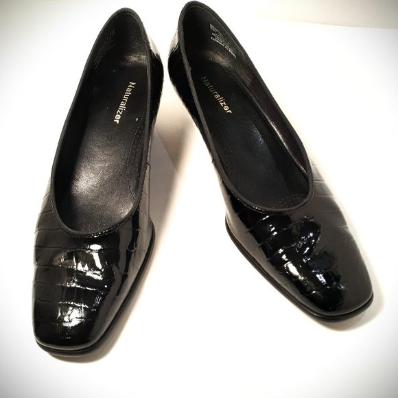 NATURALIZER PATENT BLACK LEATHER Slip on reptile print Sz 7 EUC - Picture 2 of 9